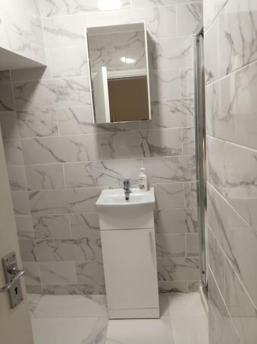 Cosy City Apartment Cork Luaran gambar
